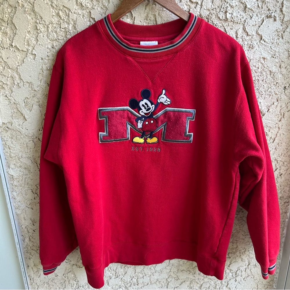 Vintage 90s Disney Store Mickey Mouse Sweatshirt Cozy Fall Autumn Casual